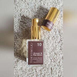 Honey & The Moon Perfume - Gold and Brown